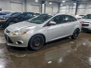 Ford Focus SE 2.0L 4 2014