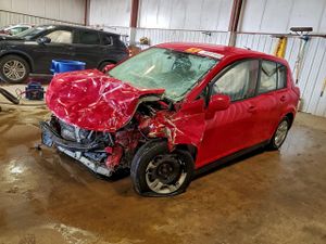 Nissan Versa S 1.8L 4 2012