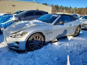 Maserati GranTurismo S 4.7L 8 2011