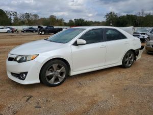 Toyota Camry BASE 2.5L 4 2012
