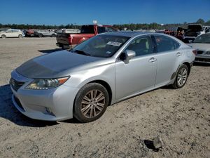 Lexus ES 350 3.5L 6 2013
