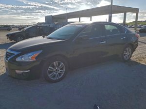 Nissan Altima 2.5 2.5L 4 2015