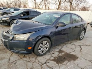 Chevrolet Cruze LS 1.8L 4 2014