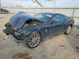 Ford Mustang 3.7L 6 2011