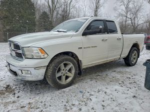 Dodge RAM 5.7L 8 2011