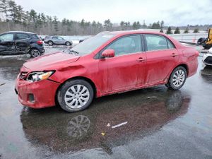 Toyota Corolla BASE 1.8L 4 2013