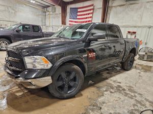 RAM 1500 SLT 5.7L 8 2015