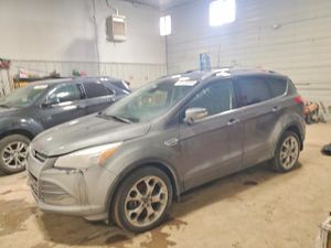 Ford Escape TITANIUM 2.0L 4 2013