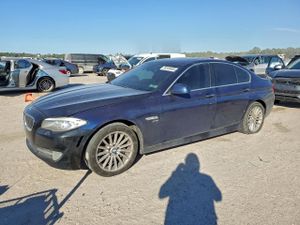 BMW 5 Series XI 3.0L 6 2011