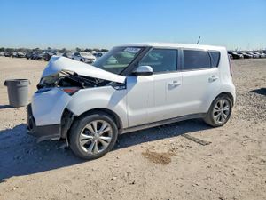Kia Soul + 2.0L 4 2015