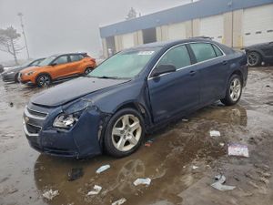 Chevrolet Malibu LS 2.4L 4 2010