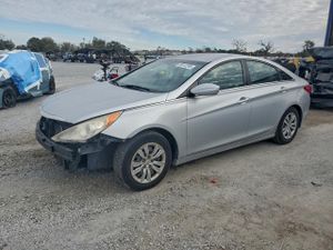 Hyundai Sonata GLS 2.4L 4 2012