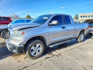 Toyota Tundra DOUBLE CAB 5.7L 8 2008