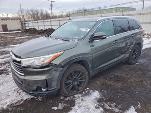 Toyota Highlander LIMITED 3.5L 6 2014