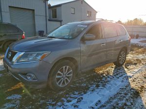 Nissan Pathfinder S 3.5L 6 2015