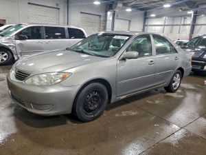 Toyota Camry LE 2.4L 4 2005
