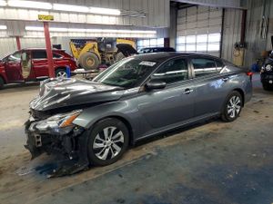 Nissan Altima S 2.5L 4 2019