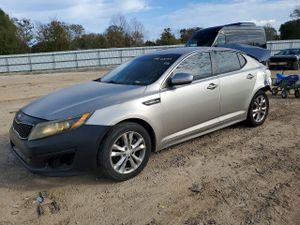 Kia Optima LX 2.4L 4 2014