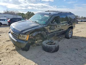 Chevrolet Tahoe K1500 LTZ 5.3L 8 2011