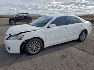 Toyota Camry BASE 2.5L 4 2010