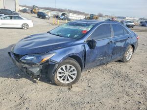 Toyota Camry LE 2.5L 4 2015