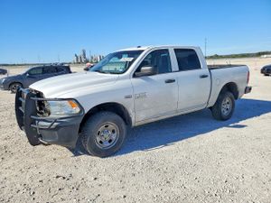 RAM 1500 ST 5.7L 8 2015