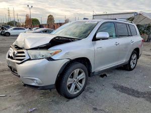 Toyota Highlander LIMITED 3.5L 6 2013