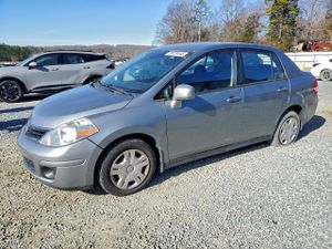 Nissan Versa S 1.8L 4 2011