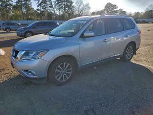 Nissan Pathfinder S 3.5L 6 2015