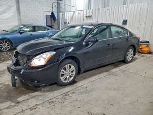 Nissan Altima BASE 2.5L 4 2010