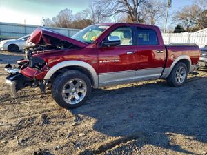 Dodge RAM LARAMIE 5.7L 8 2012