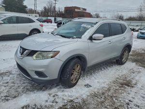 Nissan Rogue S 2.5L 4 2015