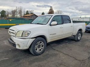 Toyota Tundra DOUBLE CAB LIMITED 4.7L 8 2004