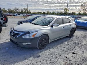 Nissan Altima 2.5 2.5L 4 2015