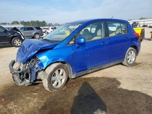 Nissan Versa S 1.8L 4 2012