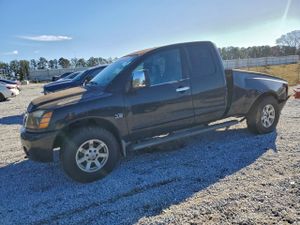 Nissan Titan XE 5.6L 8 2004