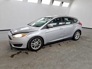 Ford Focus SE 2.0L 4 2015