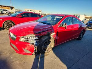 Mercedes-Benz CLA 250 2.0L 4 2014