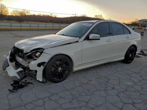 Mercedes-Benz C 300 4MATIC 3.0L 6 2012