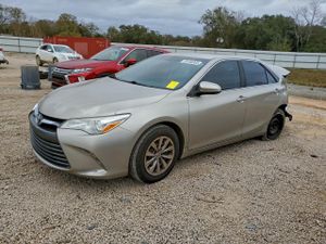 Toyota Camry LE 2.5L 4 2015