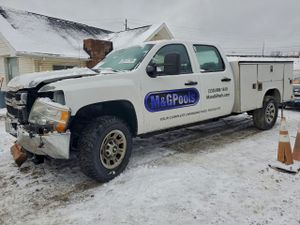 Chevrolet Silverado 1500 K3500 6.0L 8 2011