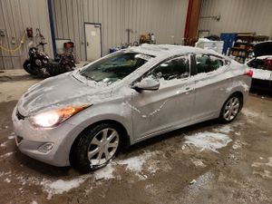 Hyundai Elantra GLS 1.8L 4 2013