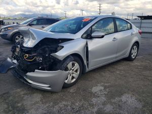 Kia Cerato / Forte / K3 LX 1.8L 4 2015
