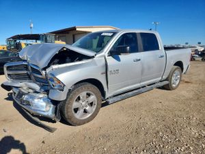 RAM 1500 SLT 5.7L 8 2015