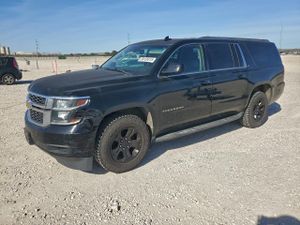 Chevrolet Suburban C1500 LT 5.3L 8 2016
