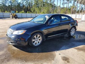 Chrysler 200 TOURING 2.4L 4 2012