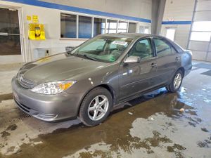 Toyota Camry LE 2.4L 4 2004