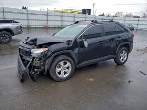 Toyota Rav4 XLE 2.5L 4 2019