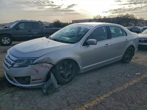 Ford Fusion SE 2.5L 4 2011