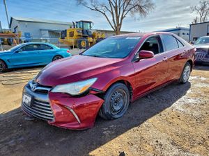 Toyota Camry LE 2.5L 4 2015